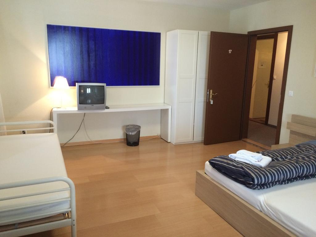 Hotel Schwert Nafels ห้อง รูปภาพ