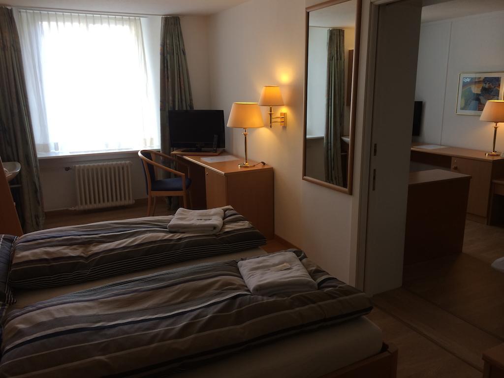 Hotel Schwert Nafels ห้อง รูปภาพ